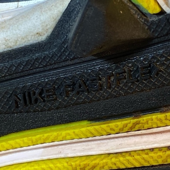 Nike BSBL FastFlex Vapor Shoes Boys Cleats Athletic Size 4.5Y - Picture 7 of 12